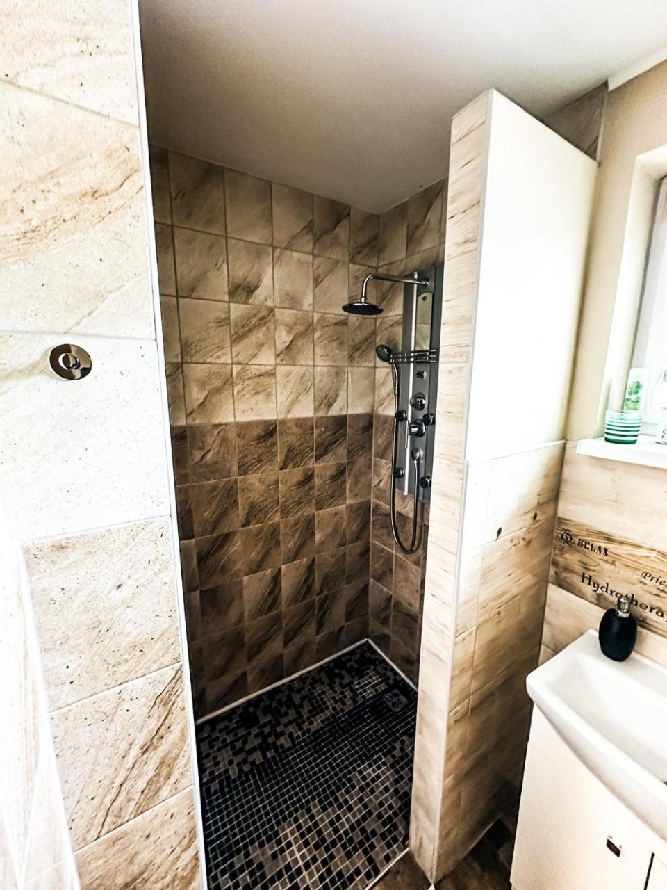 Apartman Pod Hradem Horsovsky Tyn Экстерьер фото