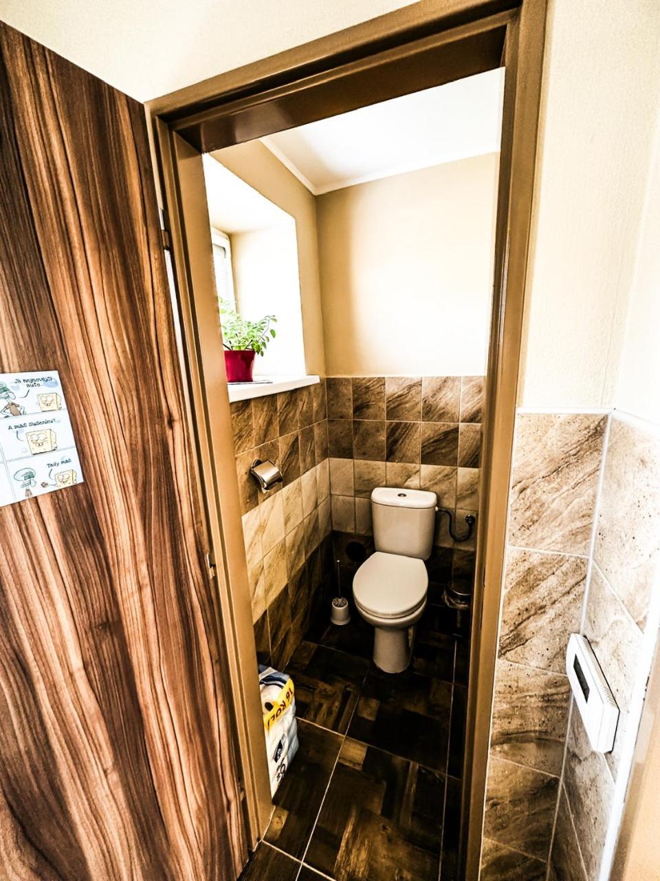 Apartman Pod Hradem Horsovsky Tyn Экстерьер фото