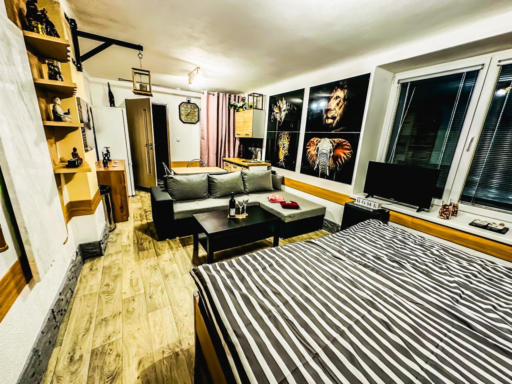 Apartman Pod Hradem Horsovsky Tyn Экстерьер фото